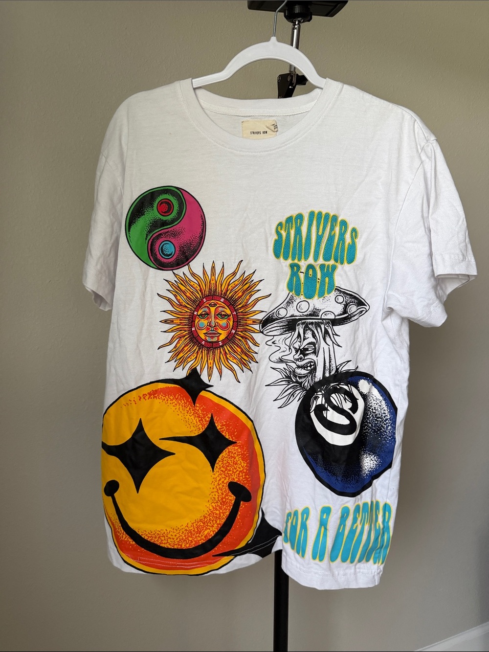 White Graphic Short Sleeve Tee with Multicolor Smiley & Sun Motif